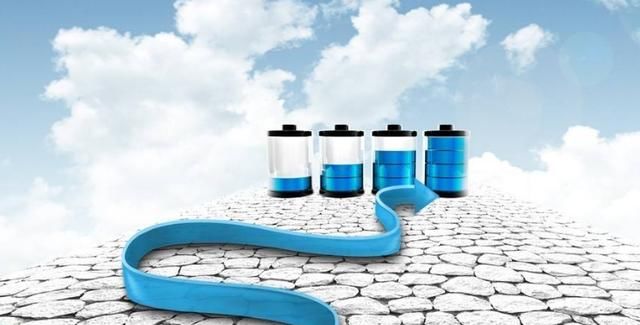 引发整个新能源汽车行业跟风