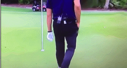 布雷迪裤子裂开引热议 运动员赛场意外事件盘点