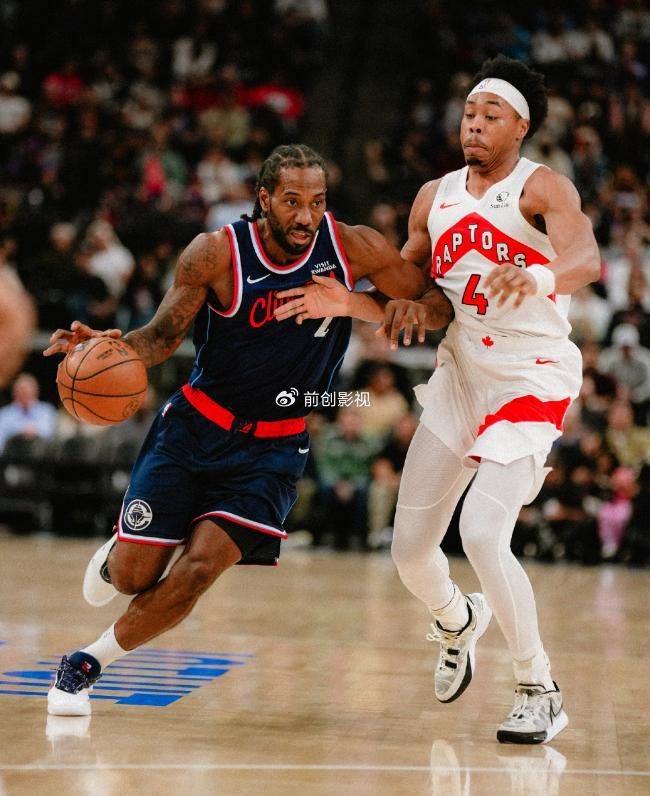 莱昂纳德率快船双杀猛龙