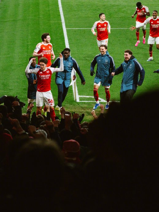 道曼英超首秀破门 创造阿森纳历史新篇章